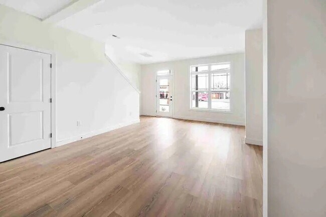 Foto del edificio - 395 Church St N