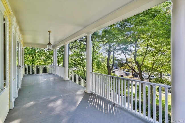 Foto del edificio - 309 Milbank Ave