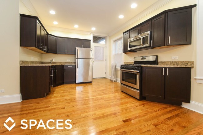 Building Photo - 4414 N Rockwell St