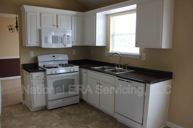Foto del edificio - 481 Harvick Cir