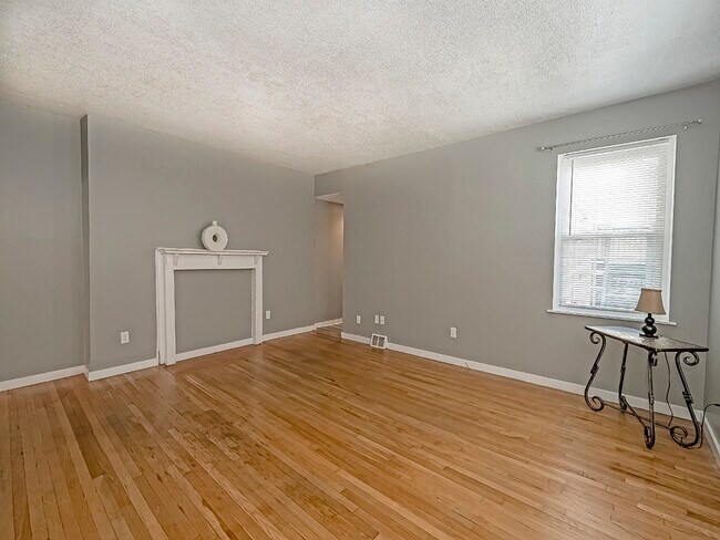 Building Photo - 96 S 18th St