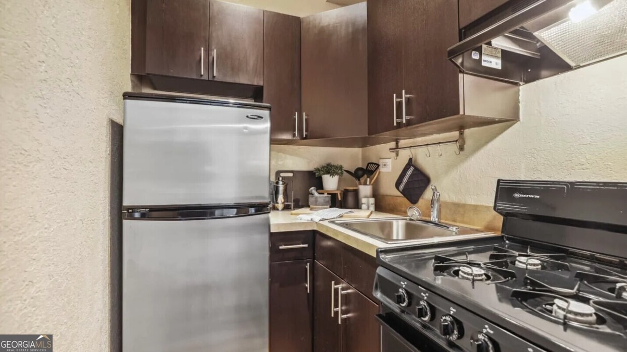 Foto principal - 710 Peachtree St NE