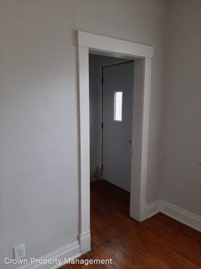 Building Photo - 2 br, 1 bath House - 2018 Castelar Street