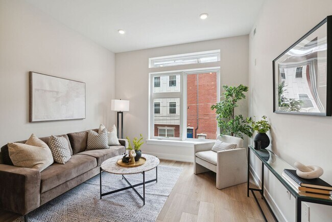 Interior Photo - The Weston