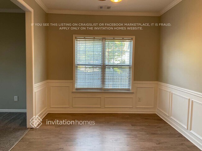 Building Photo - 2667 Summerbrooke Dr