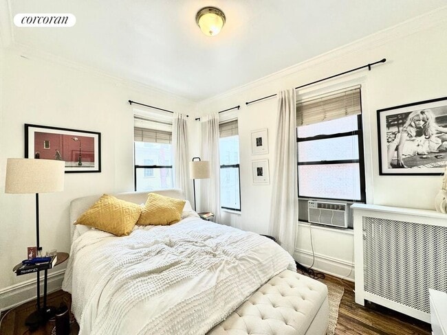 Foto del edificio - 135 E 63rd St