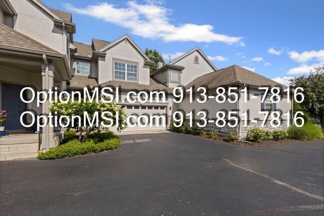 Foto del edificio - Highly sought-after Retreat at the Wildern...