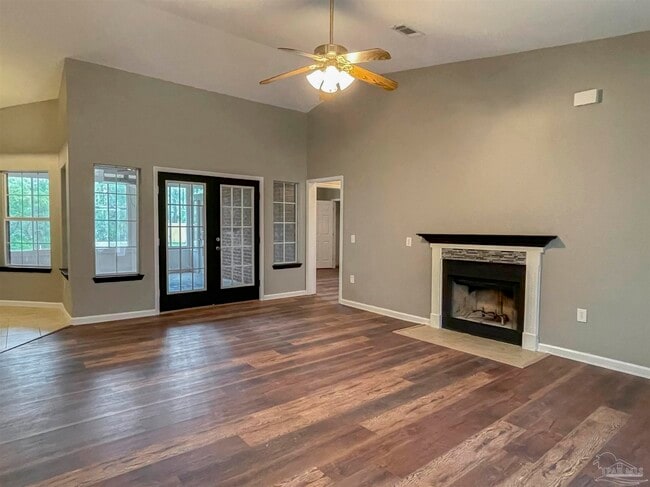 Building Photo - 16601 Egret Cir