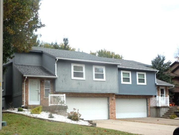 1306 Ridgewood Ct, Collinsville, IL 62234 House Rental in