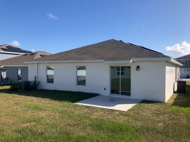 Building Photo - 617 Silver Palm Dr