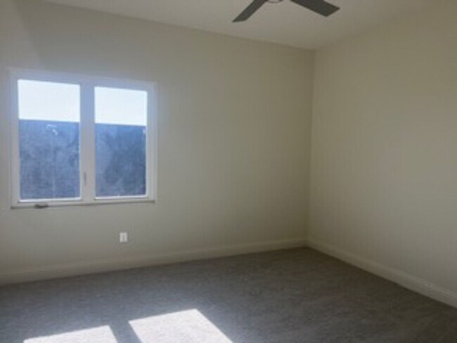 Foto del edificio - For Lease - 2905 Dornoch - Odessa TX