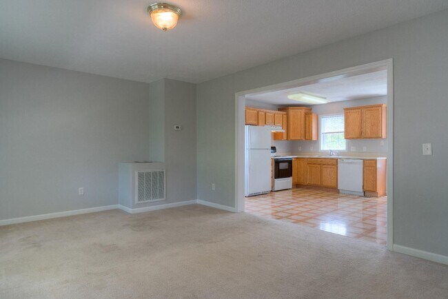 Foto del edificio - 3324-3342 Yellow Sulphur Road