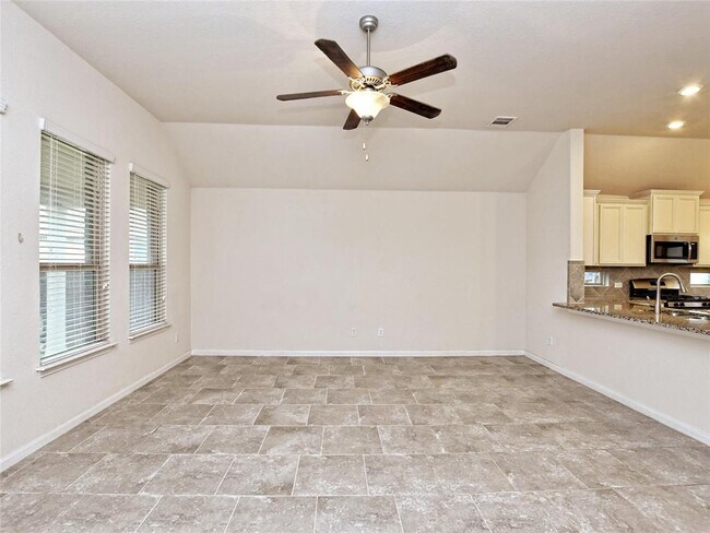Foto del edificio - 1214 Homer Ln