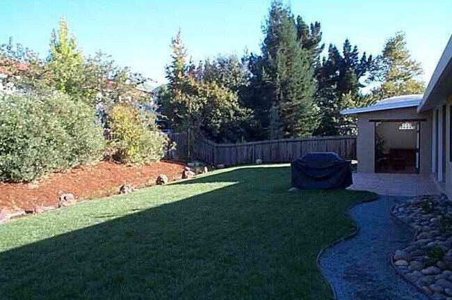 Foto del edificio - 1 Pinewood Ct