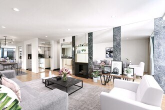 Building Photo - 906 N Doheny Dr