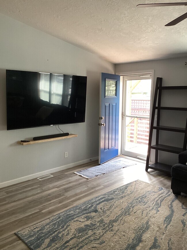 Foto del edificio - 250 SW 30th St