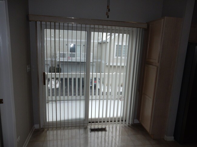 Building Photo - 222 Polo Club Dr