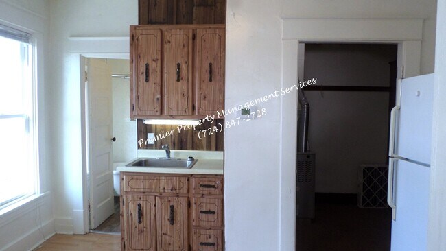 Foto del edificio - 331 W North St