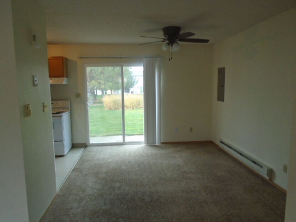 551 W 40th St, Scottsbluff, NE 69361 Townhome Rentals in Scottsbluff