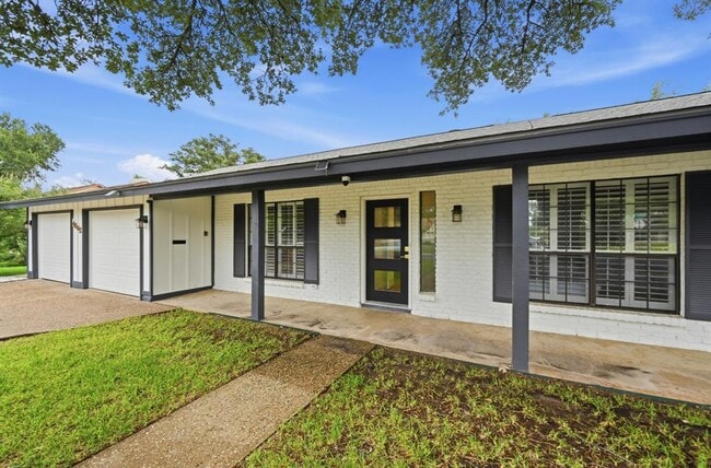 Building Photo - 4805 Greystone Dr