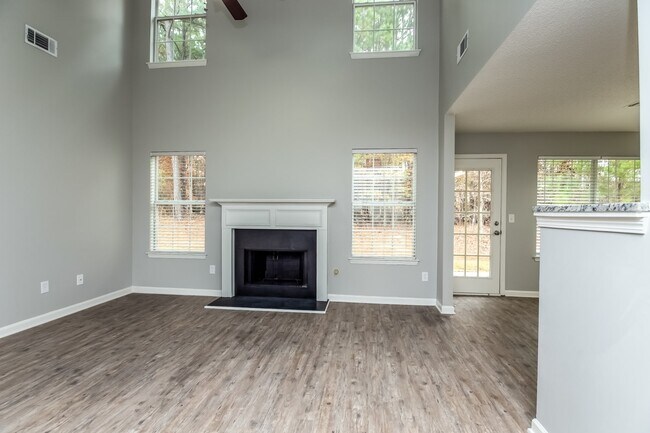 Building Photo - 1012 Maris Ln
