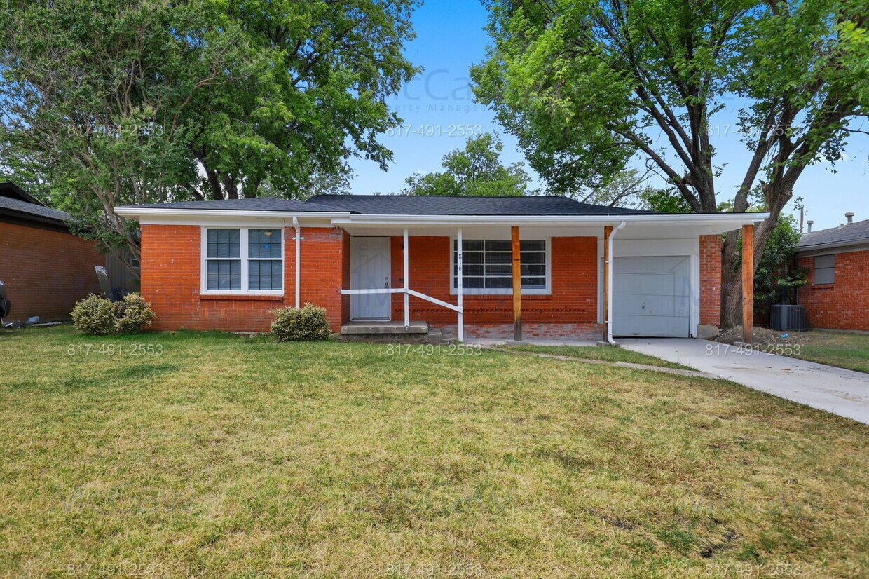Photo - 816 Sandell Dr