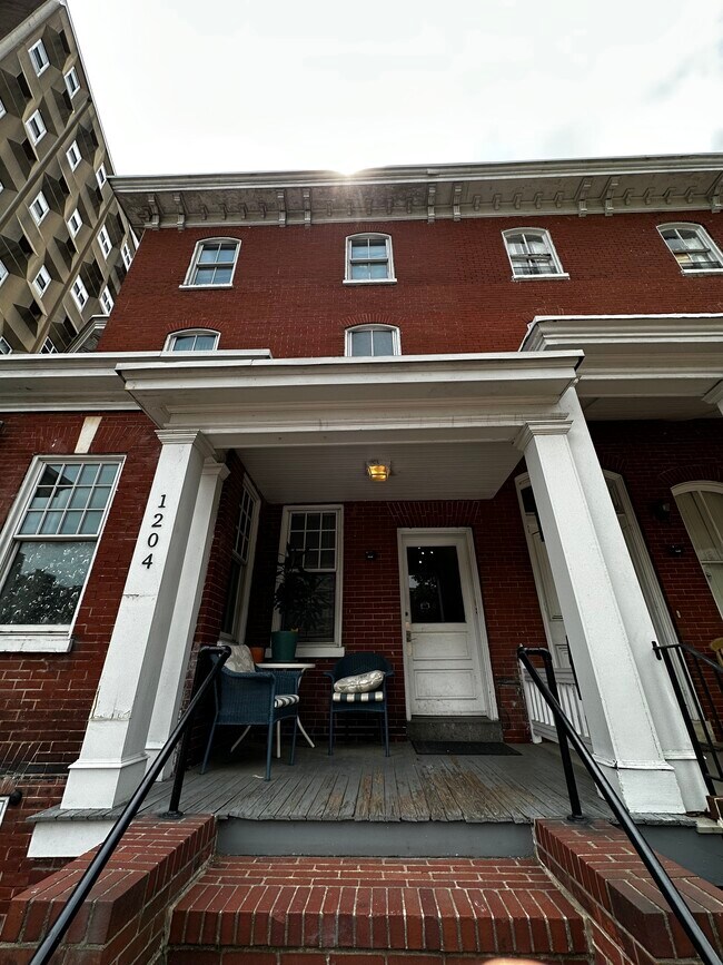 Foto del edificio - 1204 Delaware Ave