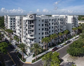 Building Photo - The Queue Apartments