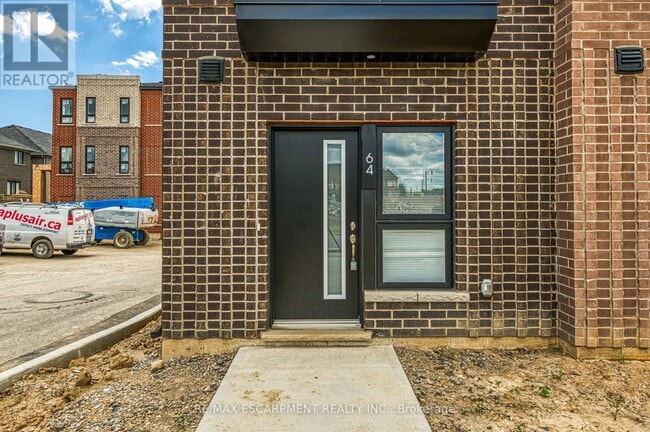 Building Photo - 64 Kenesky Dr