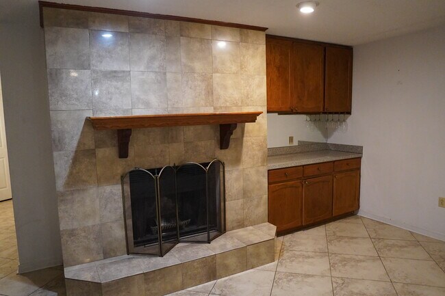 Building Photo - 224 Ocean Dr