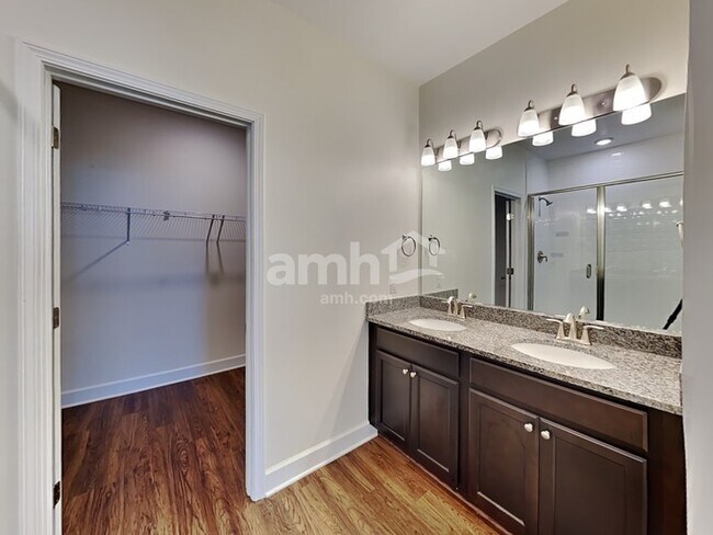 Building Photo - 6013 Trailwater Aly