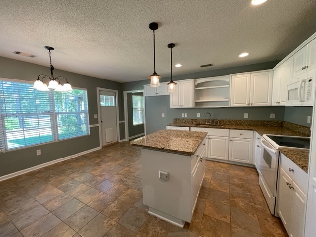 Building Photo - 537 Cranberry Cir