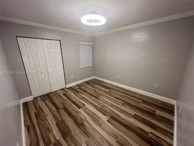 Foto del edificio - 7085 NW 173rd Dr