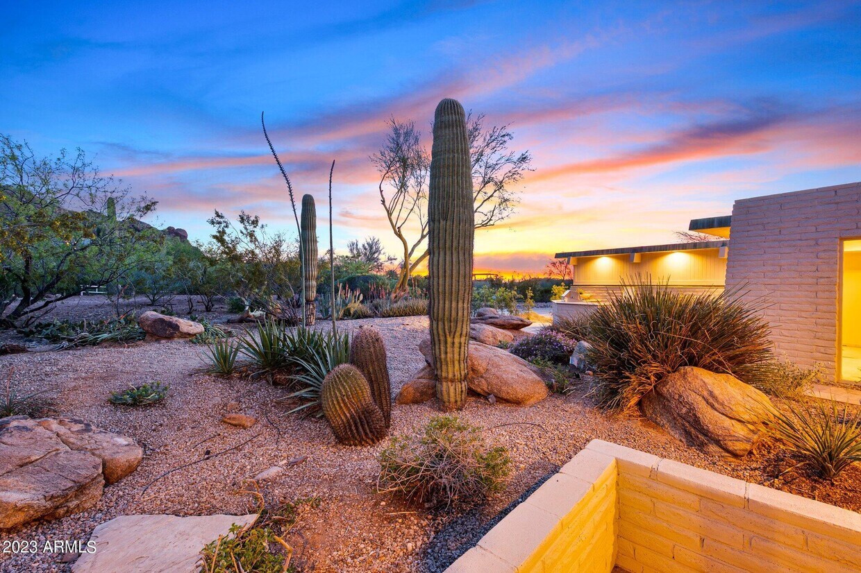 6135 N 51st Pl, Paradise Valley, AZ 85253 - House Rental in