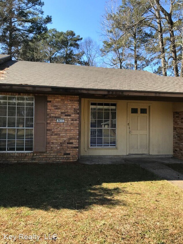 2 br, 1 bath House 5821G Wanda Trails House Rental in Ball, LA
