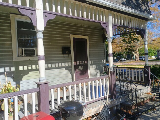 Foto del edificio - 3801 Whitman Ave