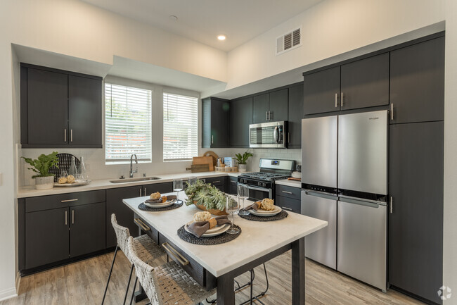 2BR, 2BA - 971 SF - Citron Apartment Homes