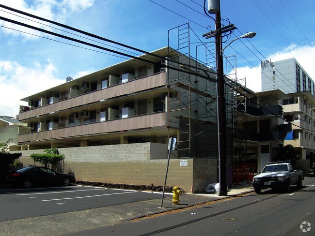 Foto del edificio - 1628 Poki St