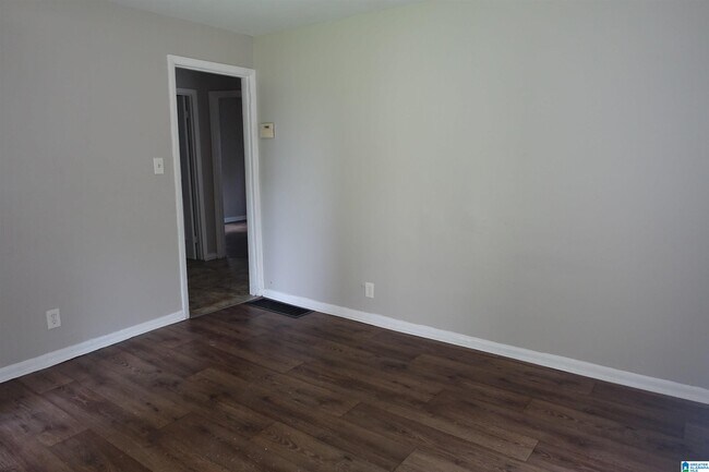 Foto del edificio - 4529 40th Pl N