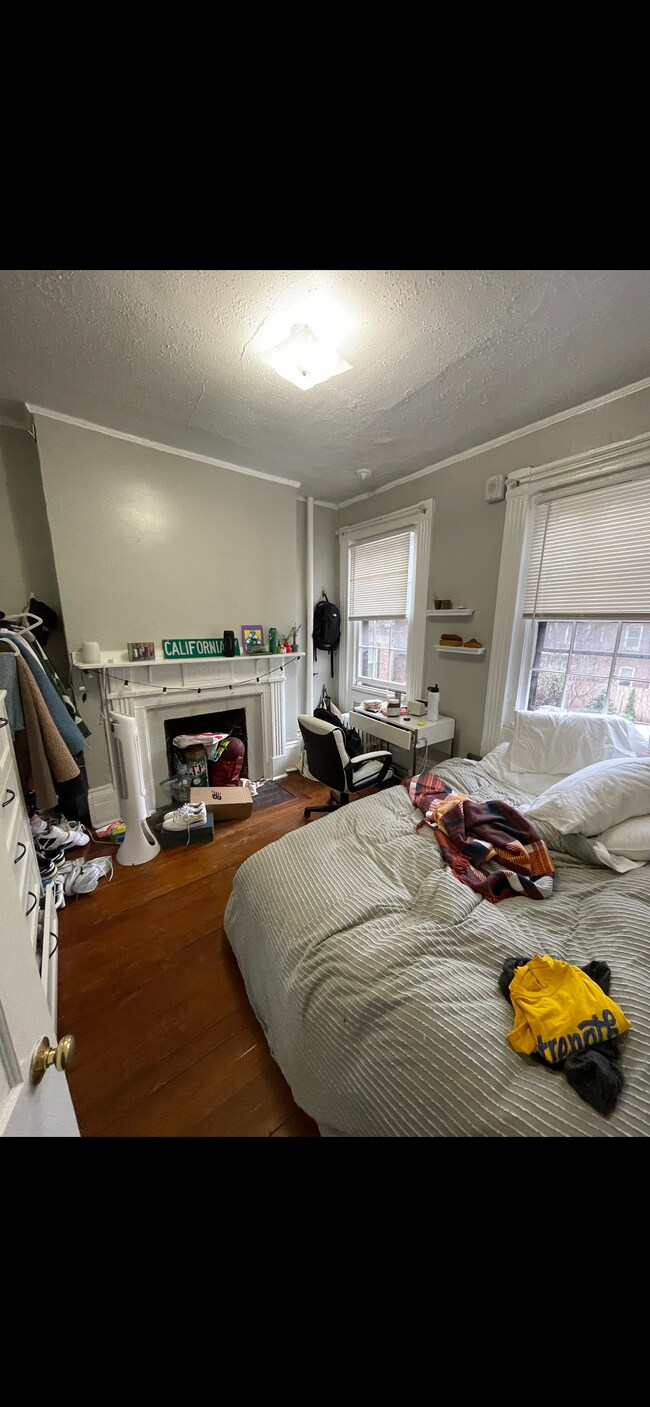 Building Photo - 9 Champney Pl
