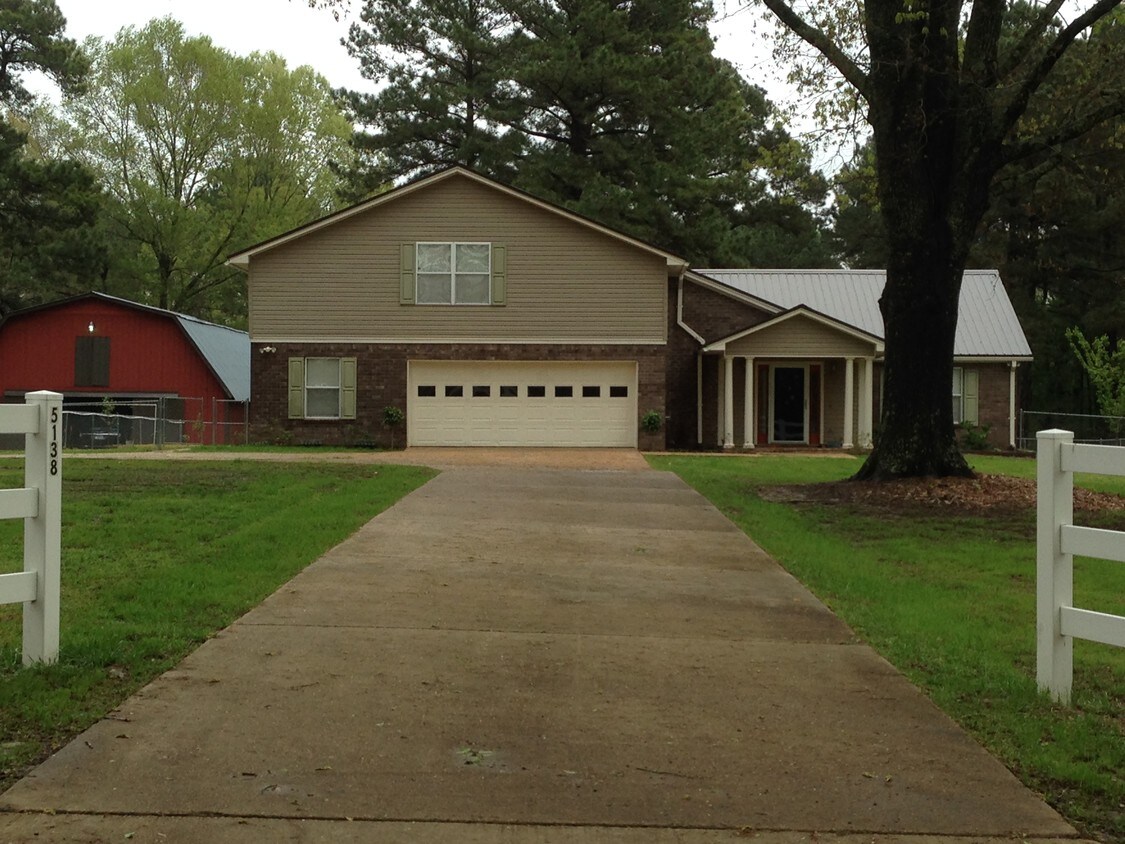 5138 Raymond Rd, Jackson, MS 39212 House Rental in Jackson, MS