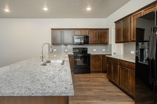 Building Photo - 2039 Vintage Farms Wy