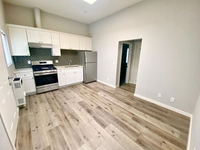 Foto del edificio - Sweet Spot Alert! Cozy 1 Bed in the Heart ...