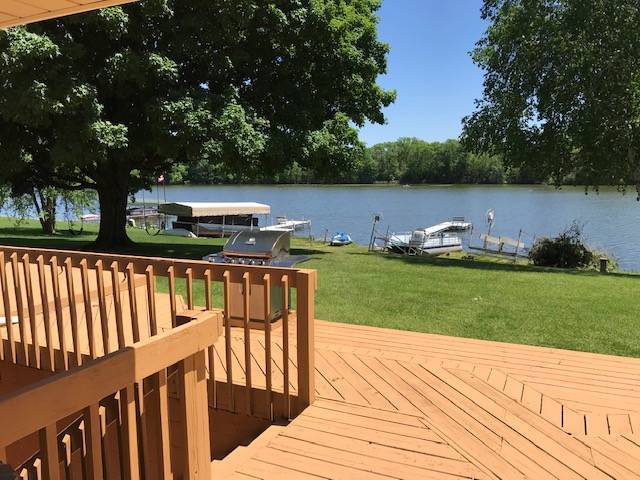 Primary Photo - 5520 Twin Lake Ter N