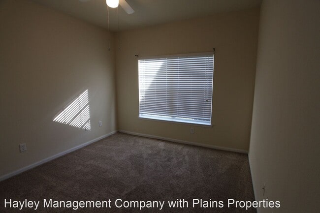 Building Photo - 2 br, 2 bath House - 447 West Longleaf Dri...