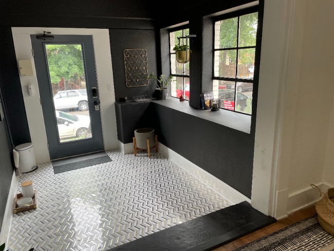 Foto del edificio - 1266 Lafayette St