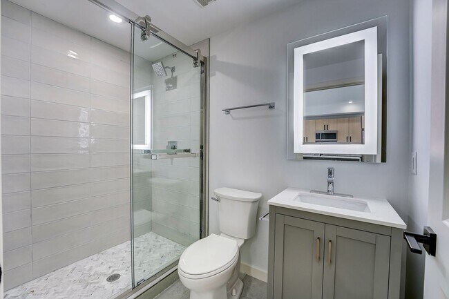 Photo - 1112 E Berks St Apartment