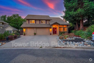 Building Photo - 1518 Southridge Ct