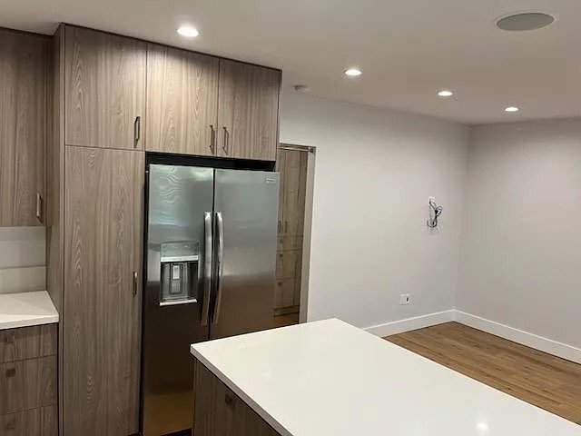 Foto del edificio - 15154 Runnymede St