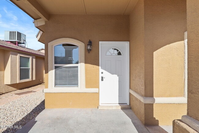 Building Photo - 3269 Maple Point Dr